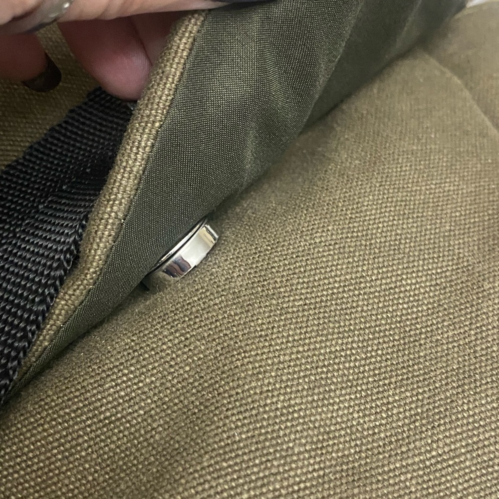 Calvin Klein Men’s Army Green Messenger Bag - Picture 13 of 14